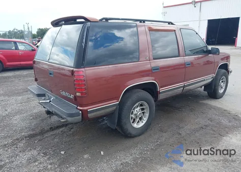 1999 Chevrolet Tahoe Ls z USA, uszkodzony, nr VIN 1GNEK13RXXJ465705
